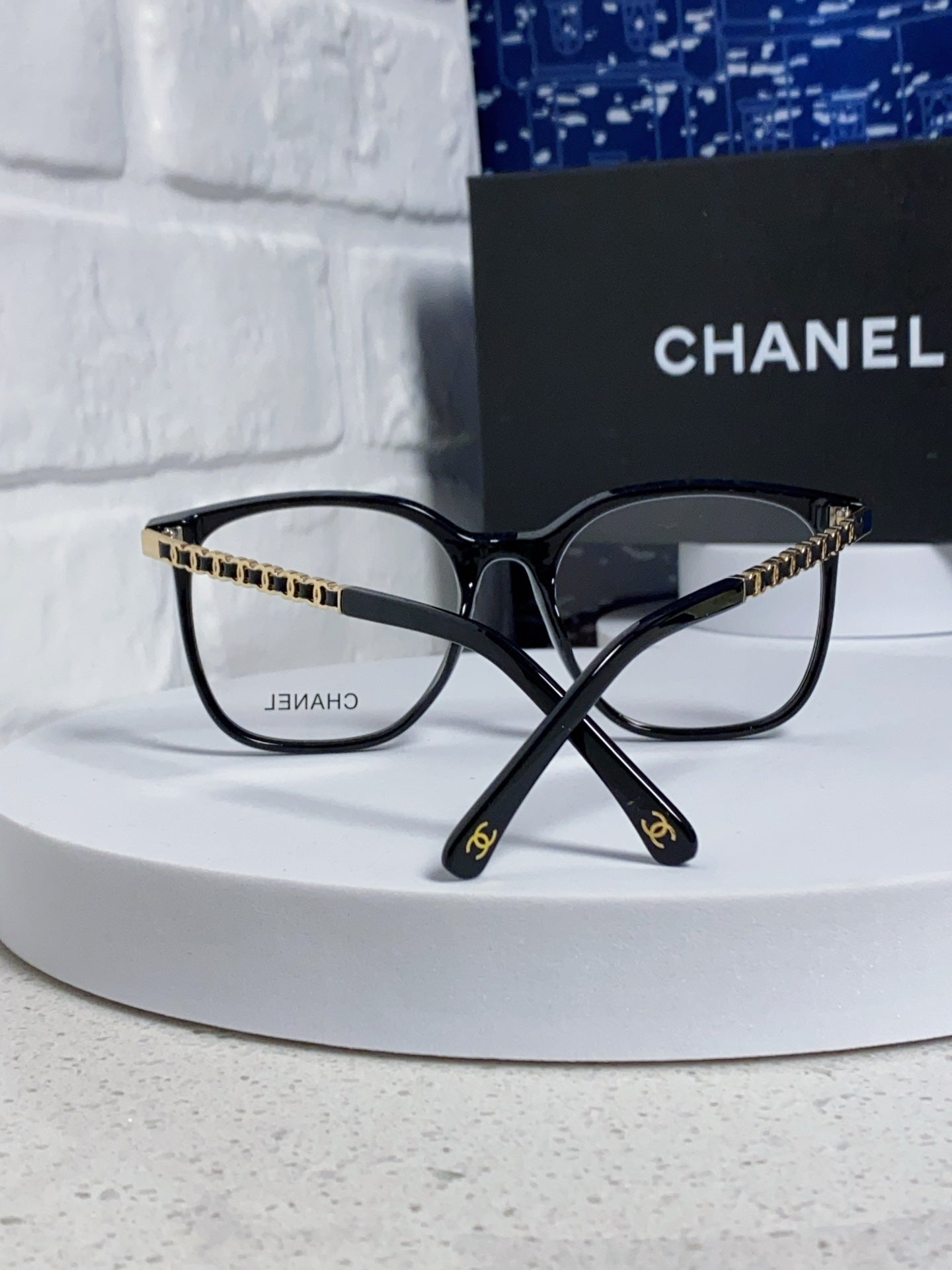 Chanel Fashion Silver Lens Sunglasses for Women - detail image 3