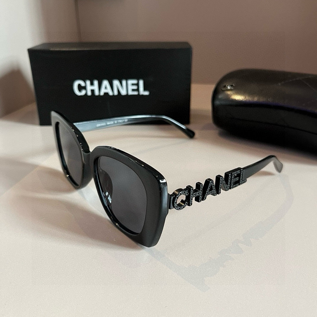 Chanel Fashion Gold Lens Sunglasses for Men & Women - 431564 - detail image 3