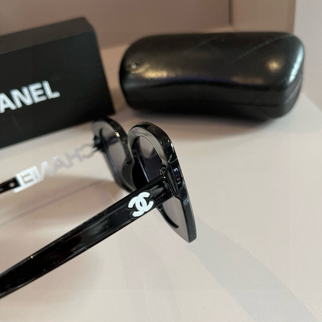 Chanel Fashion Red Lens Sunglasses for Men & Women - detail image 2