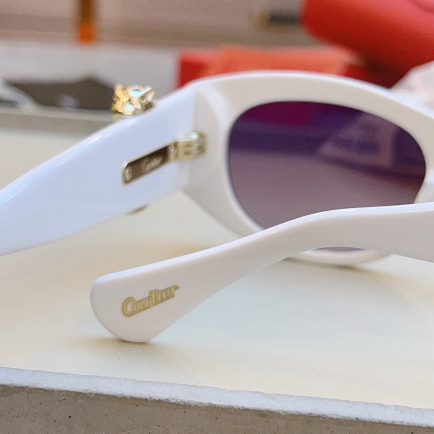Cartier CT0472S Fashion Red Lens Sunglasses for Men & Women - detail image 6