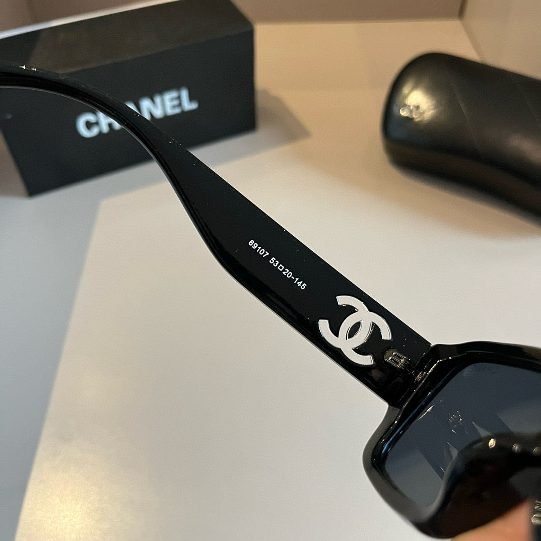 Chanel Fashion Black Lens Sunglasses for Men & Women - 465090 - detail image 9