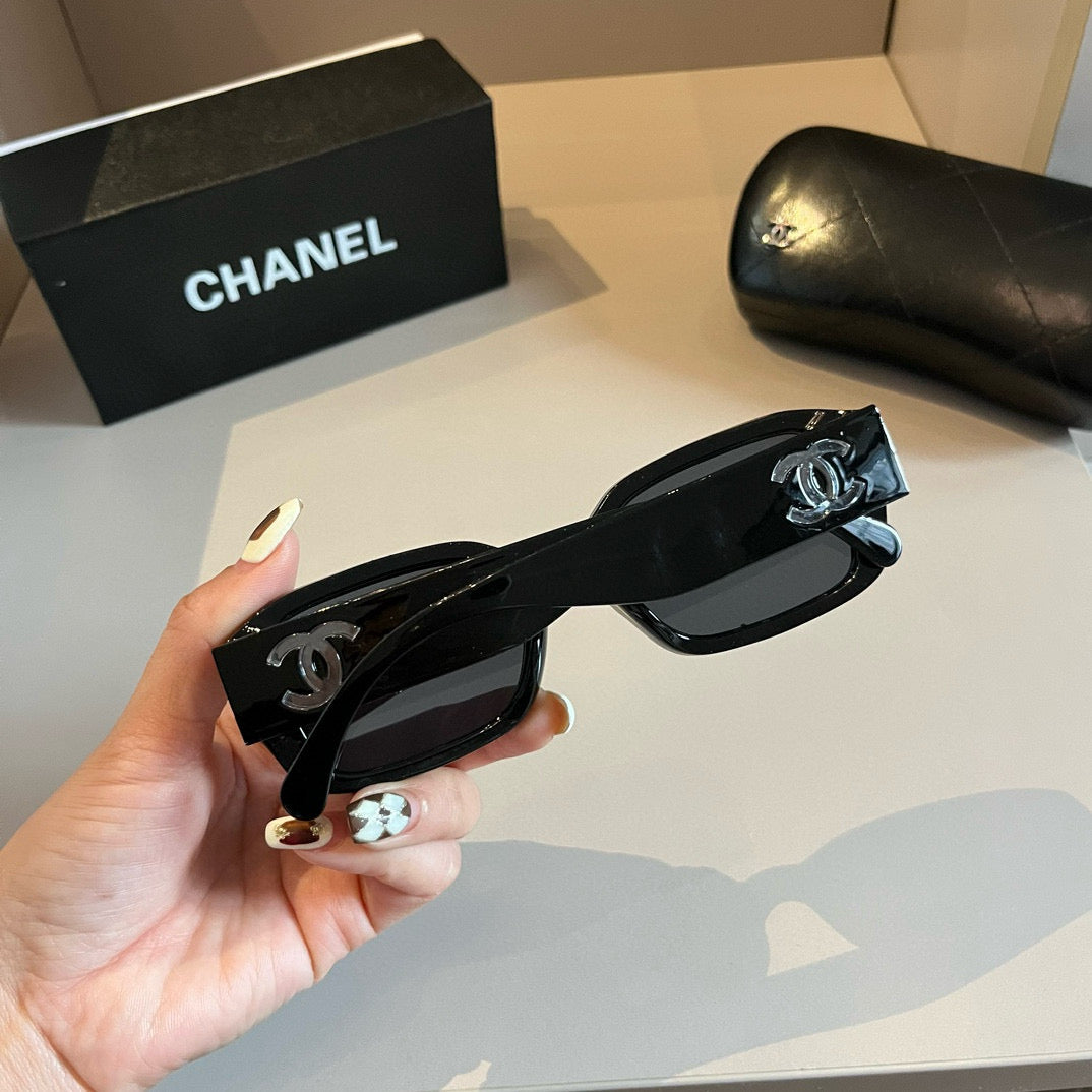 Chanel Fashion Black Lens Sunglasses for Men & Women - 465090 - detail image 5