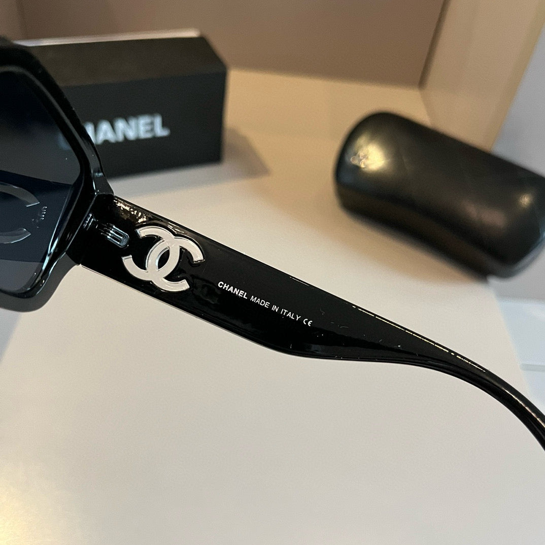 Chanel Fashion Black Lens Sunglasses for Men & Women - 465090 - detail image 8