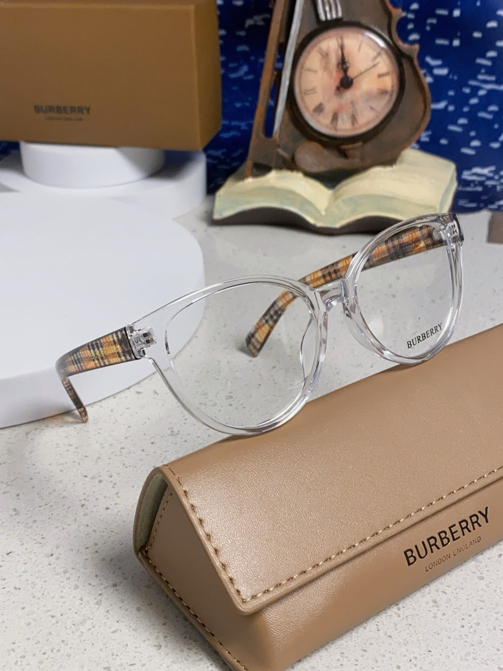Burberry Blue-Light Fashion Silver Lens Sunglasses for Men & Women - 382876 - detail image 10