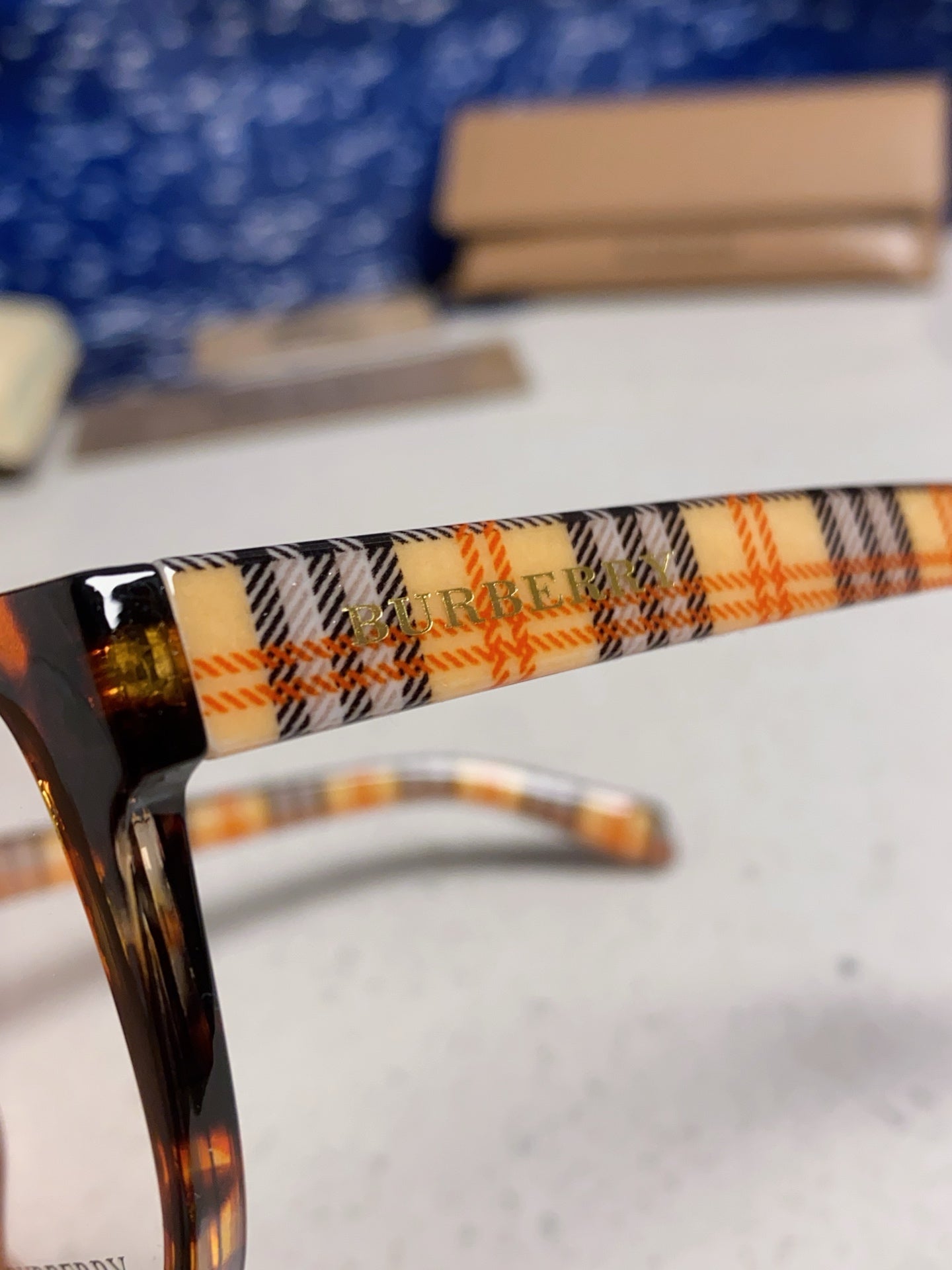Burberry Blue-Light Fashion Silver Lens Sunglasses for Men & Women - 382877 - detail image 7