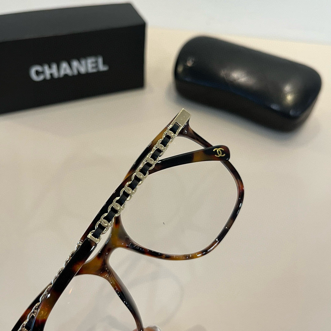 Chanel Oversized Silver Lens Sunglasses for Men & Women - 448955 - detail image 8