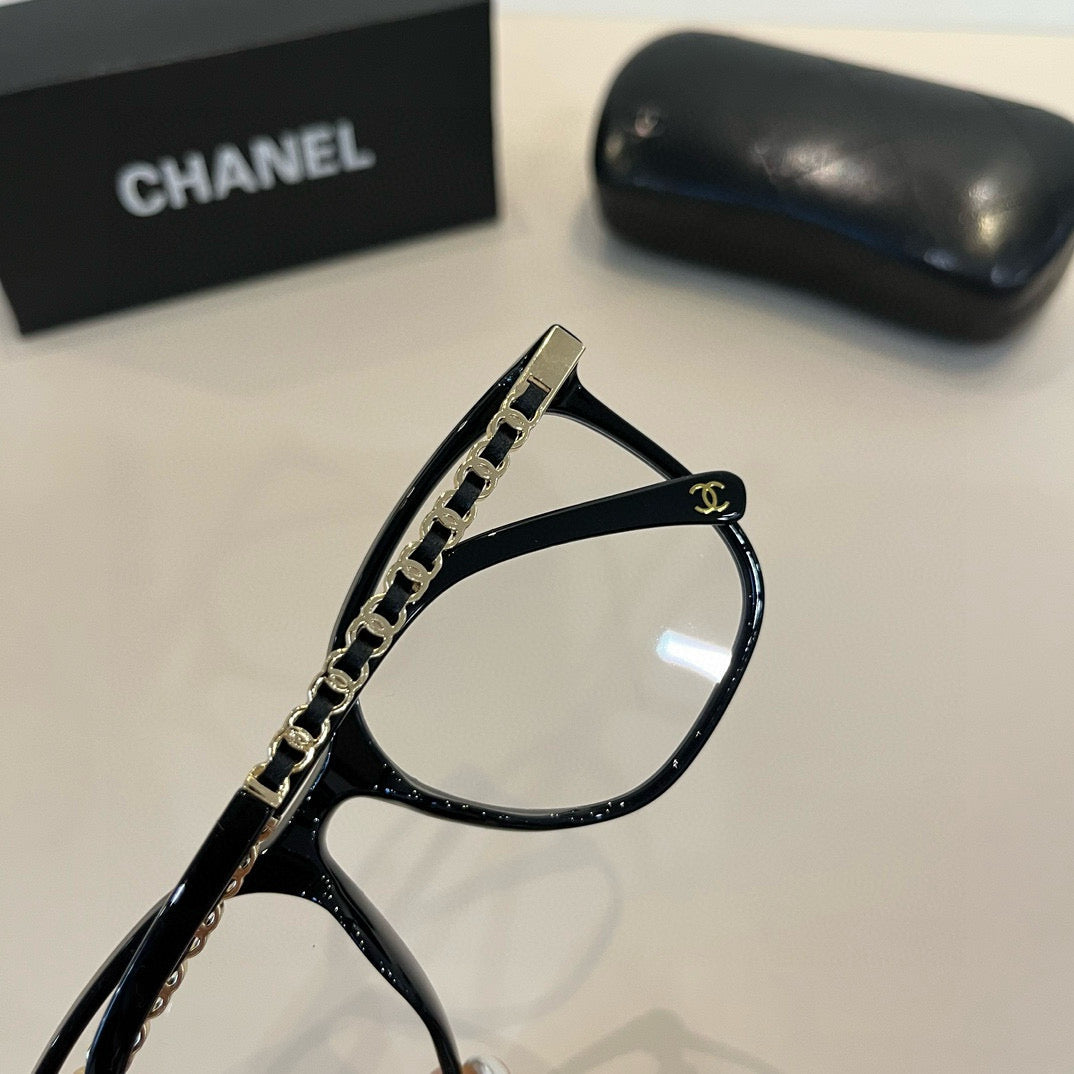 Chanel Oversized Silver Lens Sunglasses for Men & Women - 448956 - detail image 6