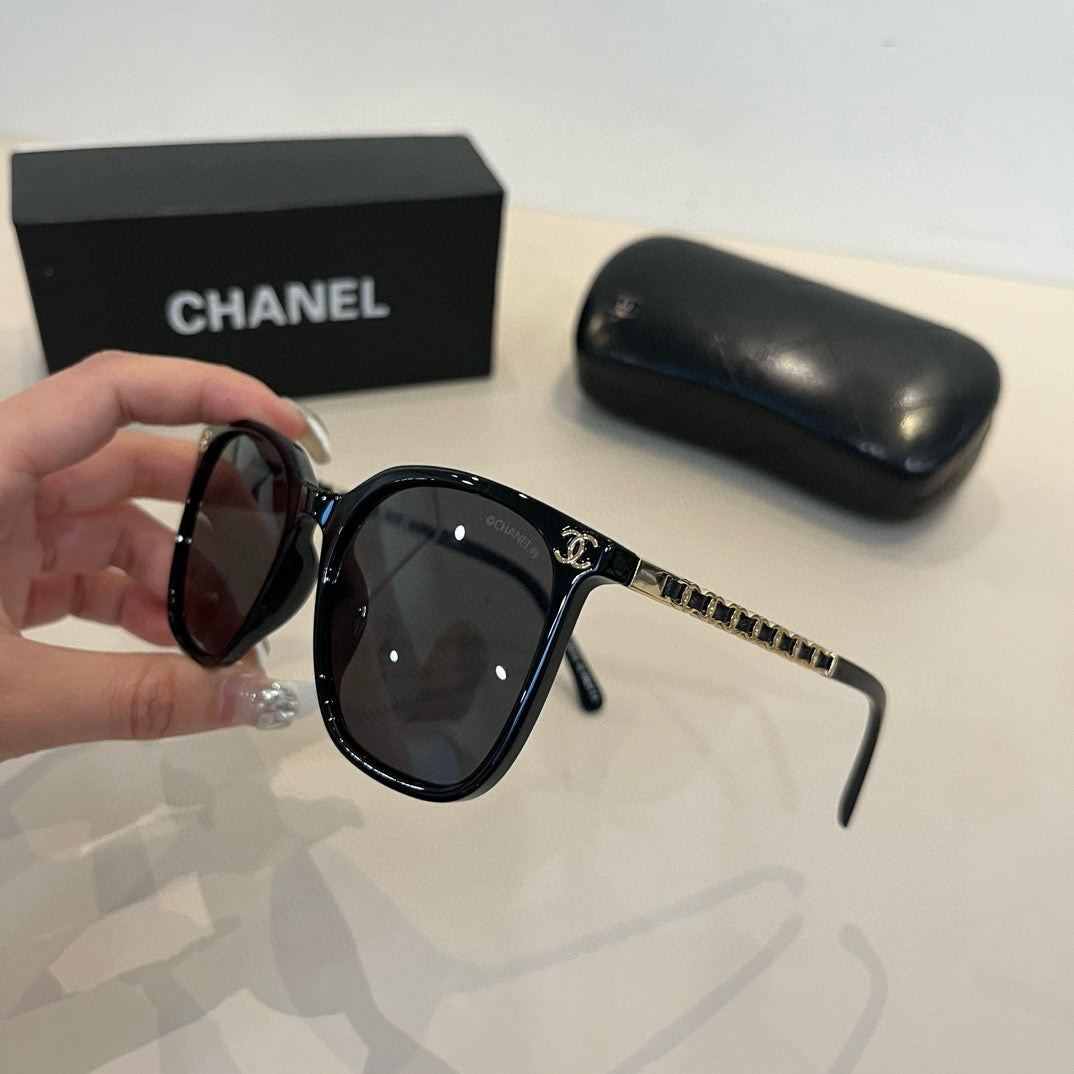 Chanel Oversized Silver Lens Sunglasses for Men & Women - 448957 - detail image 4