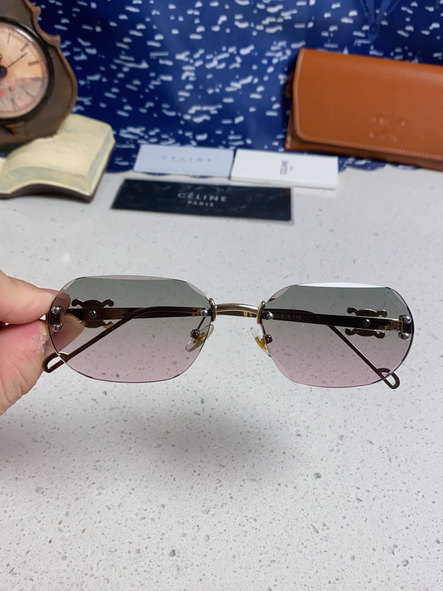 Celine Fashion Gray Lens Sunglasses for Men & Women - 398820 - detail image 4