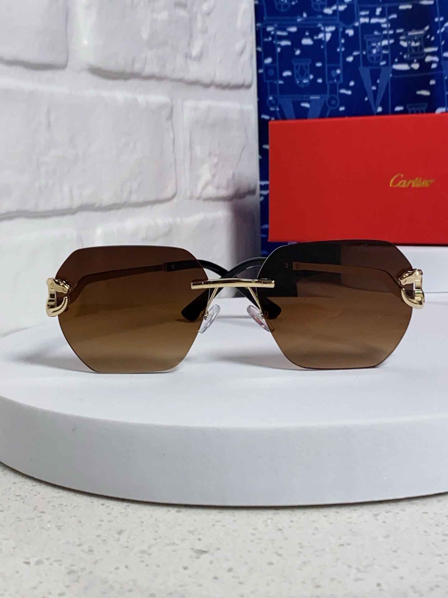 Cartier Lightweight Metal Rimless Brown Lens Sunglasses for Men & Wom - 432228 - detail image 2