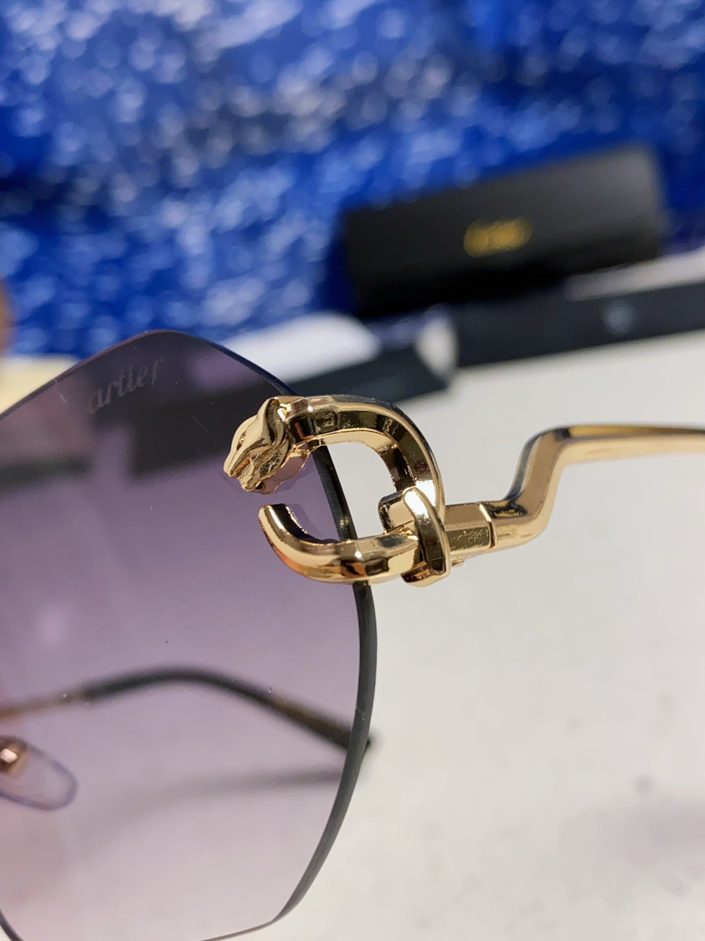 Cartier Lightweight Metal Rimless Silver Lens Sunglasses for Men & Wo - 432229 - detail image 7