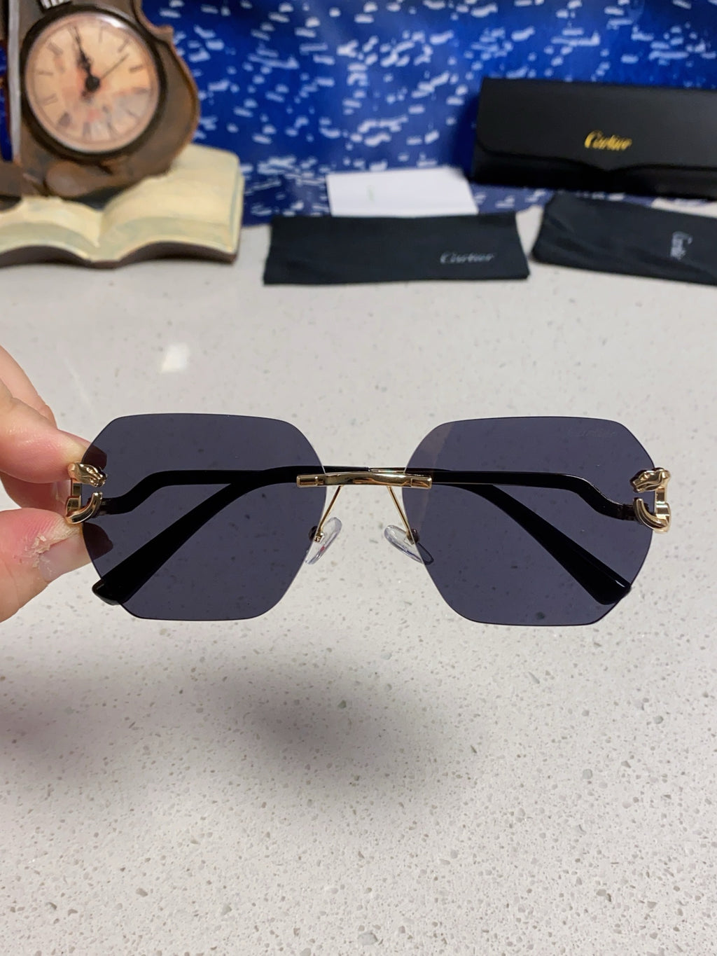 Cartier Lightweight Metal Rimless Black Lens Sunglasses for Men & Wom - 432230 - detail image 4