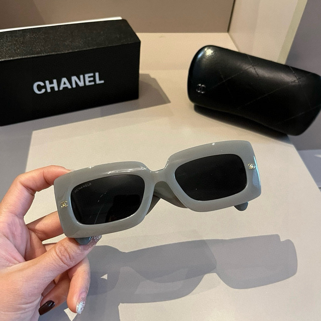 Chanel Fashion Gray Lens Sunglasses for Men & Women - 465091 - detail image 4