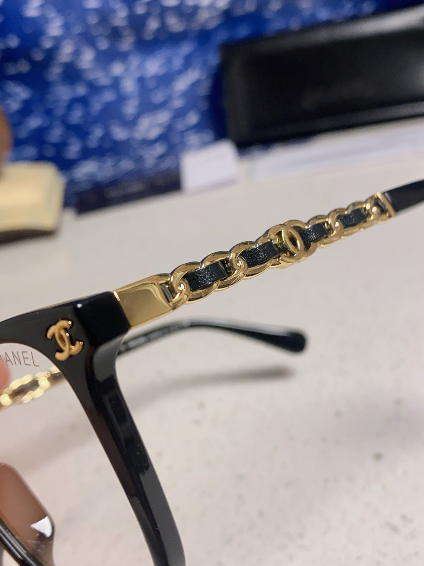 Chanel Fashion Silver Lens Sunglasses for Men & Women - 449082 - detail image 7