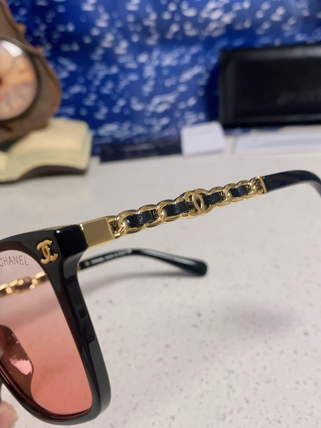 Chanel Fashion Pink Lens Sunglasses for Men & Women - detail image 7