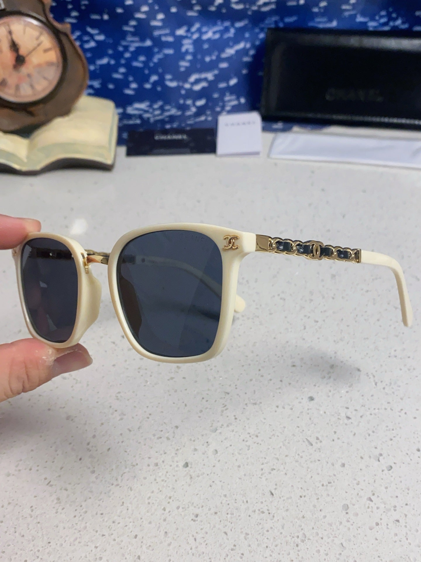 Chanel Fashion Blue Lens Sunglasses for Men & Women - 449086 - detail image 6