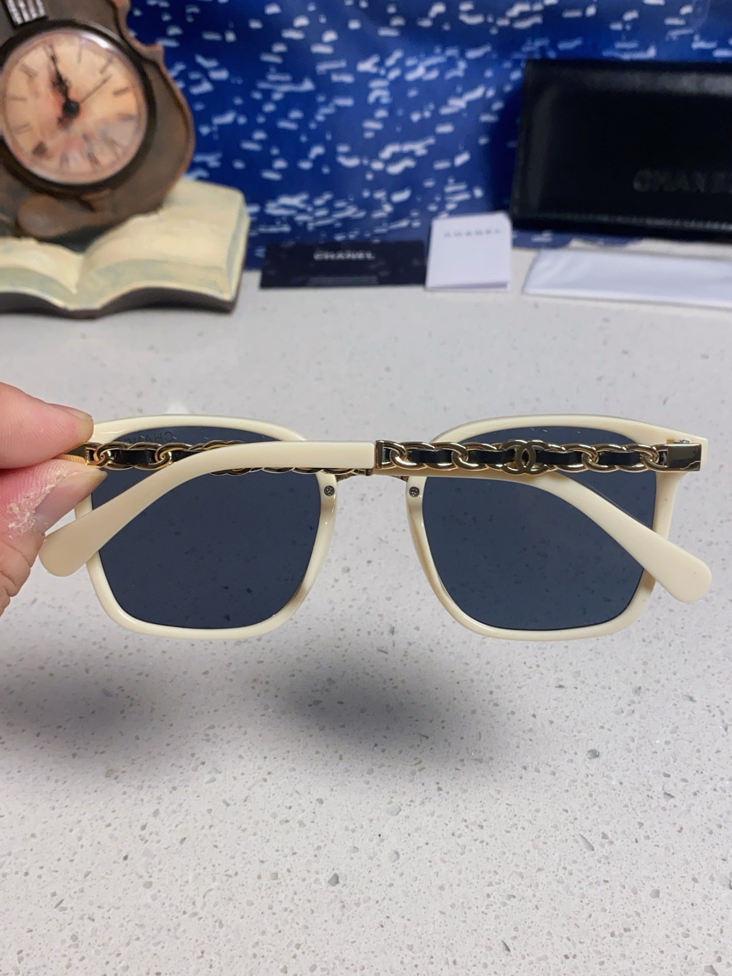 Chanel Fashion Blue Lens Sunglasses for Men & Women - 449086 - detail image 5