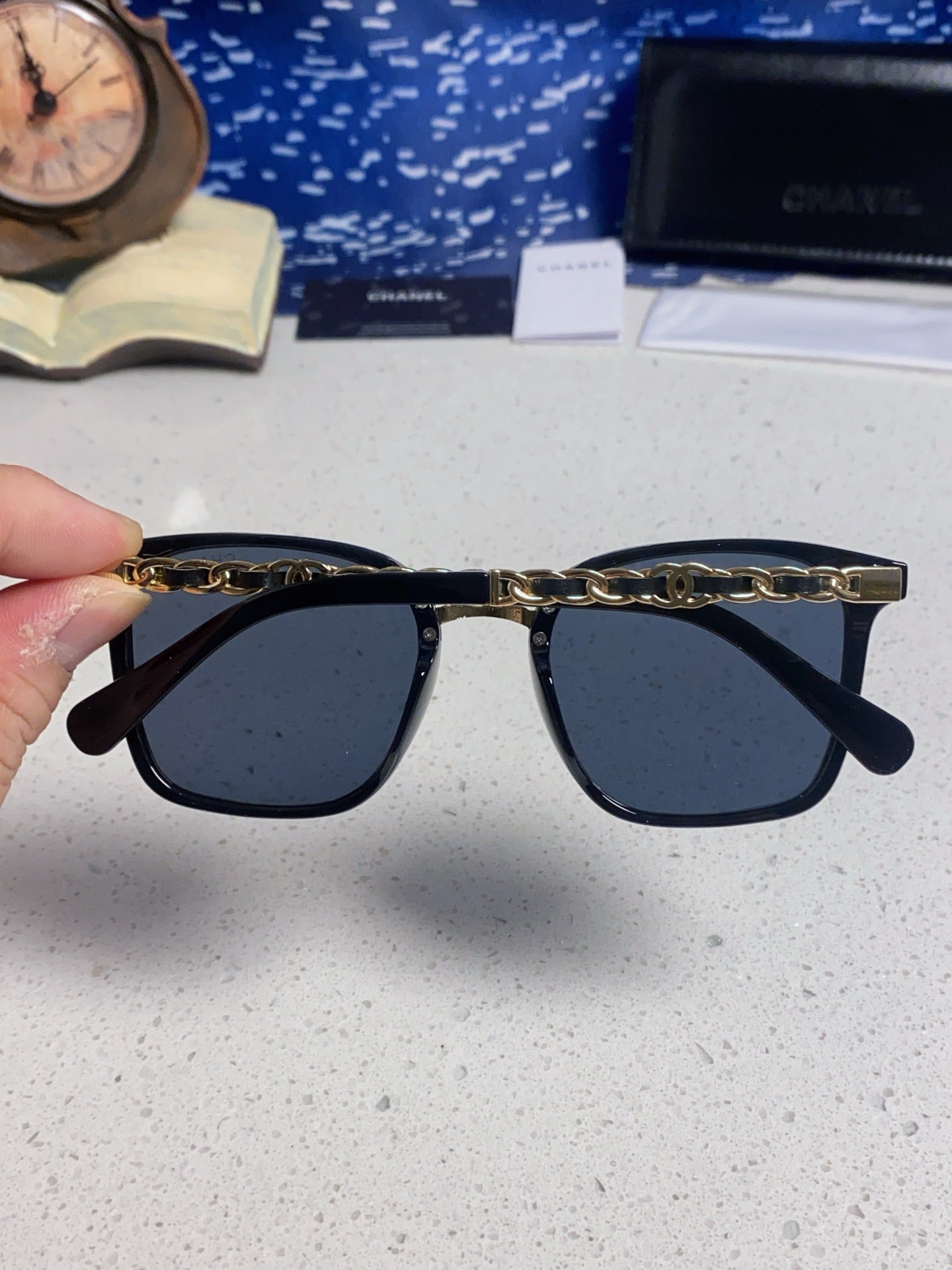 Chanel Fashion Blue Lens Sunglasses for Men & Women - 448887 - detail image 5