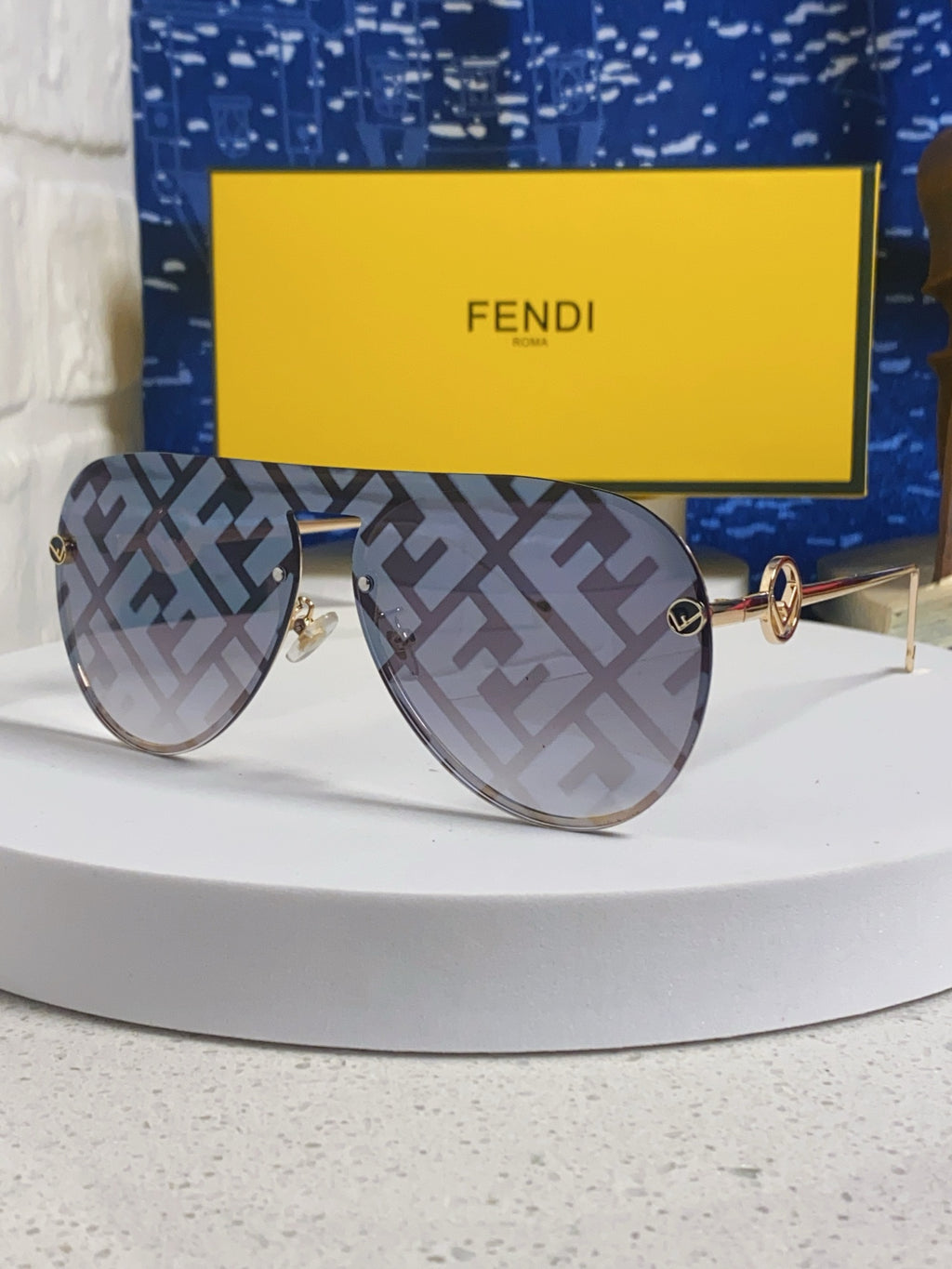 Fendi Aviator Gray Lens Sunglasses for Men & Women