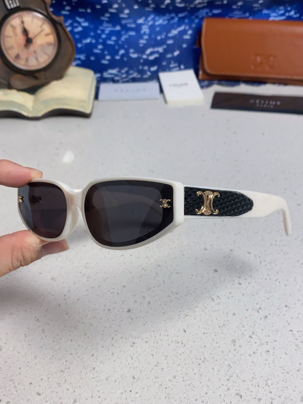 Celine Cat-Eye Gray Lens Sunglasses for Men & Women - 432026 - detail image 6
