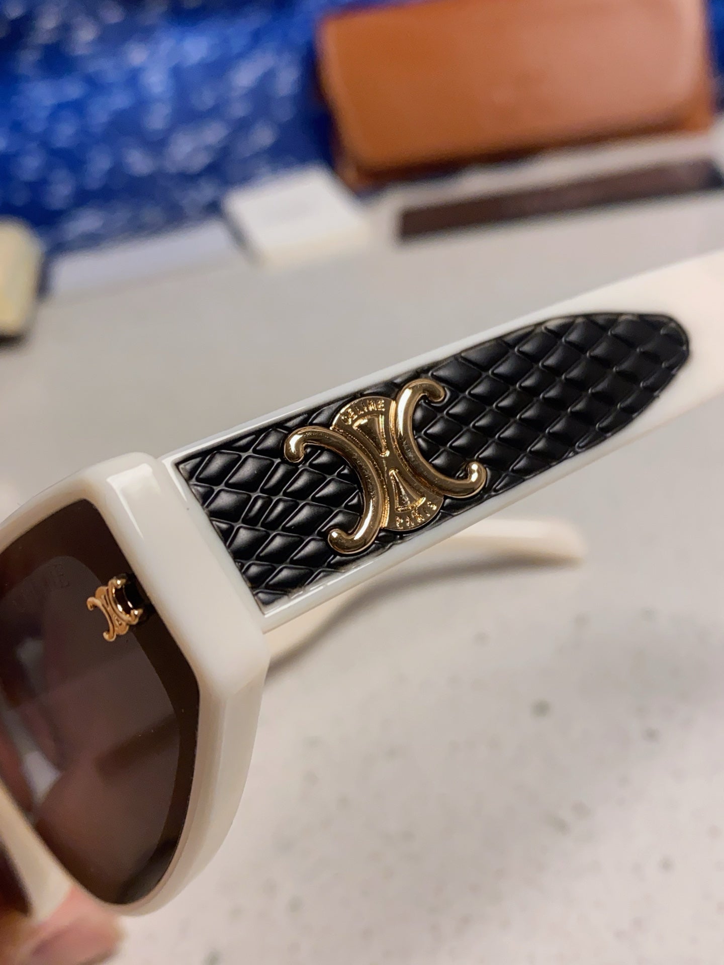 Celine Cat-Eye Gray Lens Sunglasses for Men & Women - 432026 - detail image 7