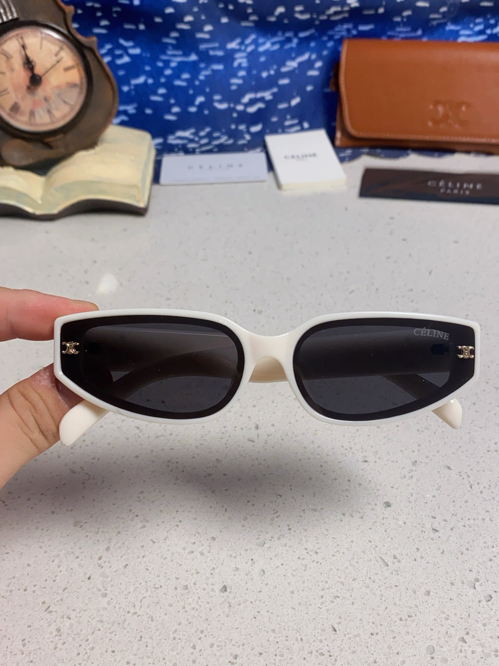 Celine Cat-Eye Gray Lens Sunglasses for Men & Women - 867147 - detail image 4