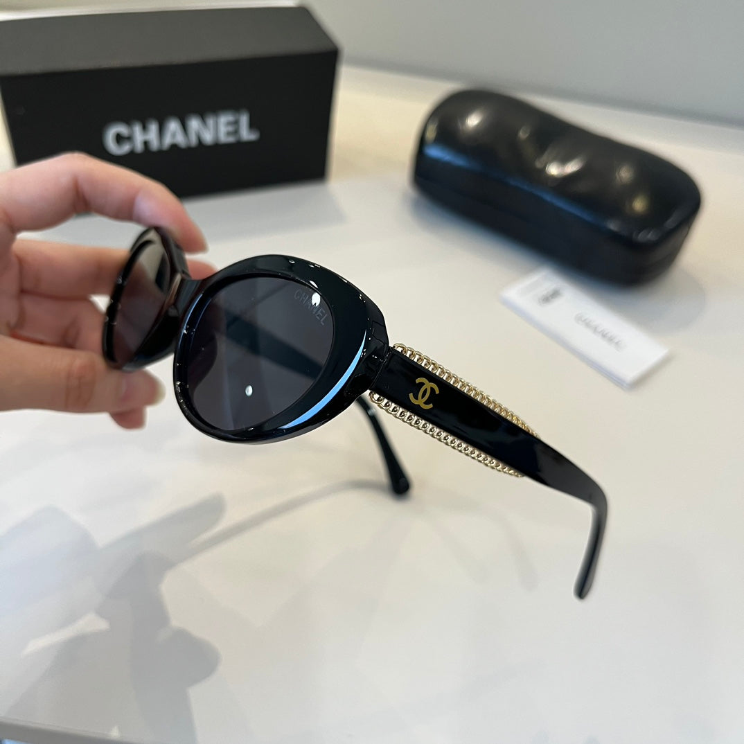 Chanel Oversized Silver Lens Sunglasses for Men & Women - 465093 - detail image 4
