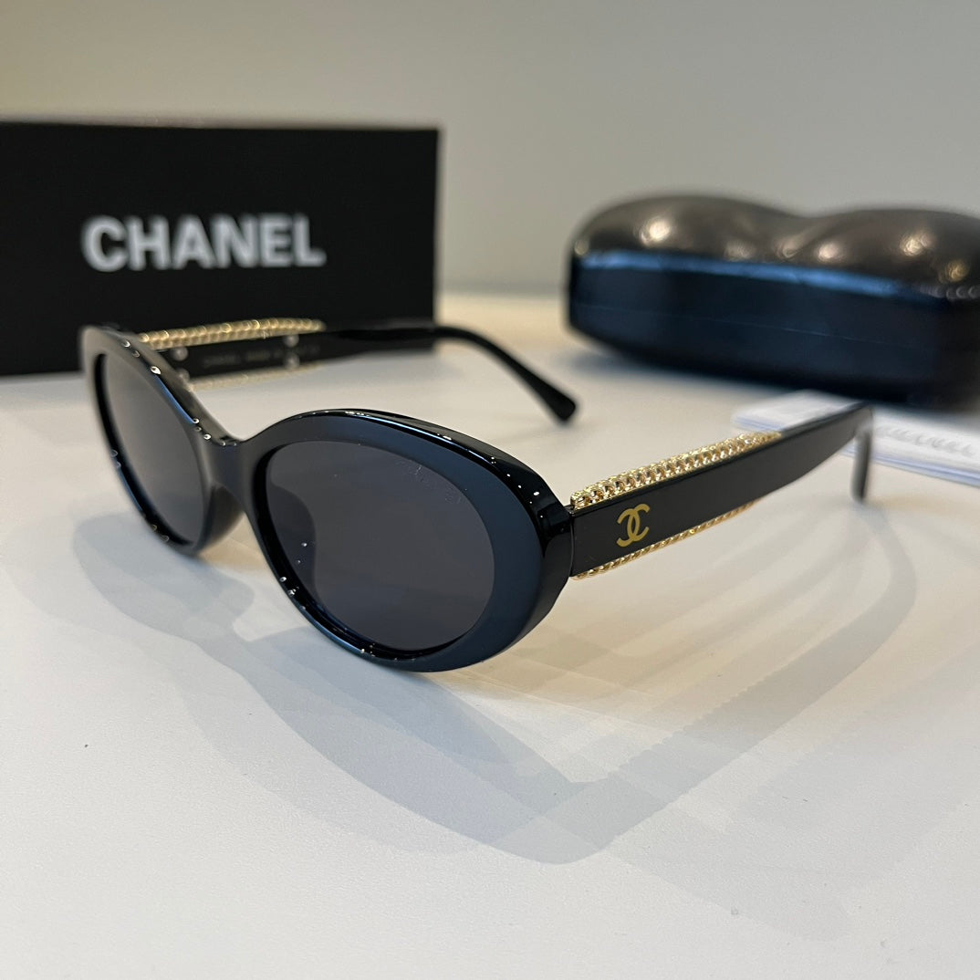 Chanel Oversized Silver Lens Sunglasses for Men & Women - 465093 - detail image 3