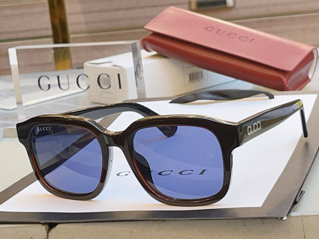 Gucci GG1798SA Fashion Black Lens Sunglasses for Men & Women - 431381 - detail image 4
