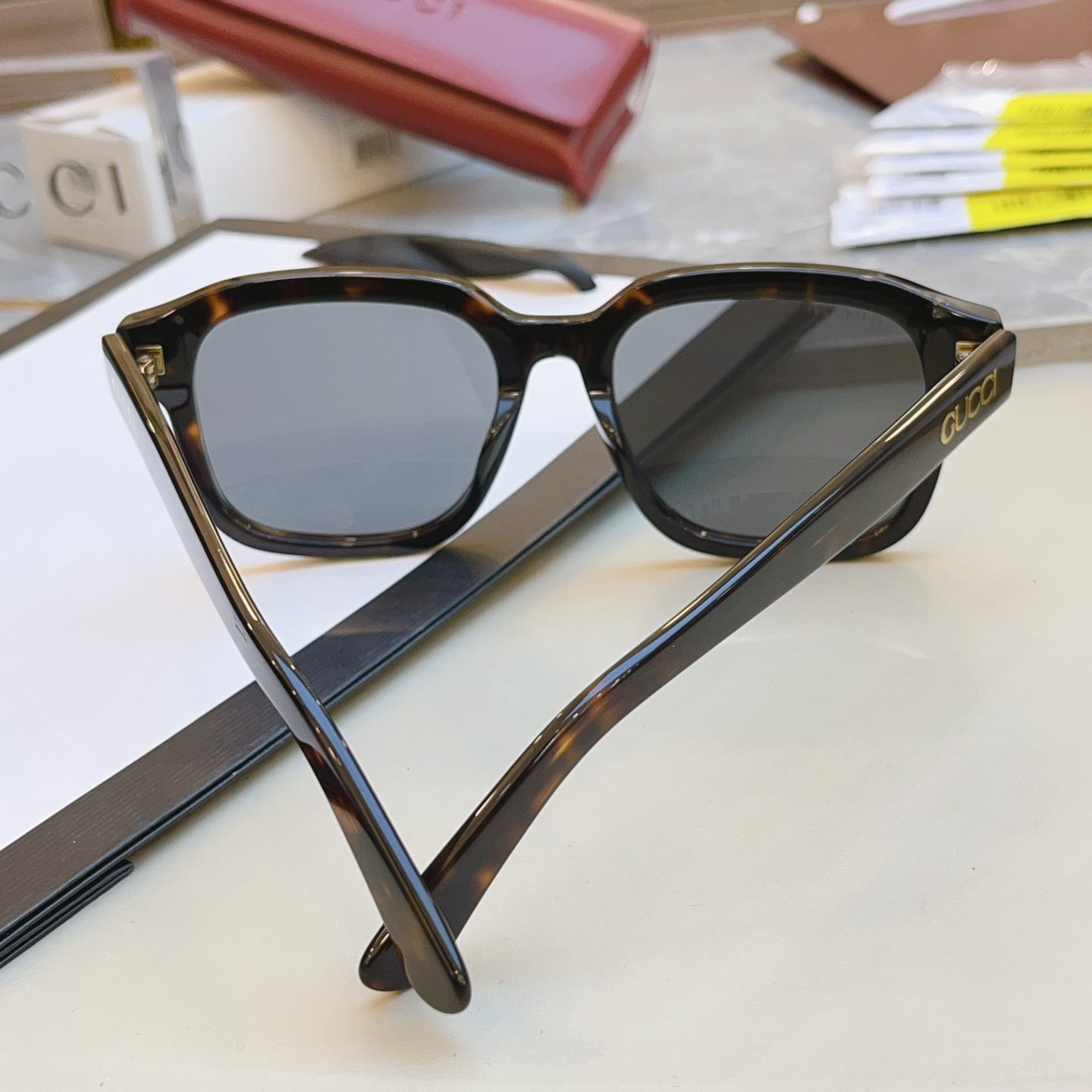 Gucci GG1798SA Fashion Black Lens Sunglasses for Men & Women - 431381 - detail image 7