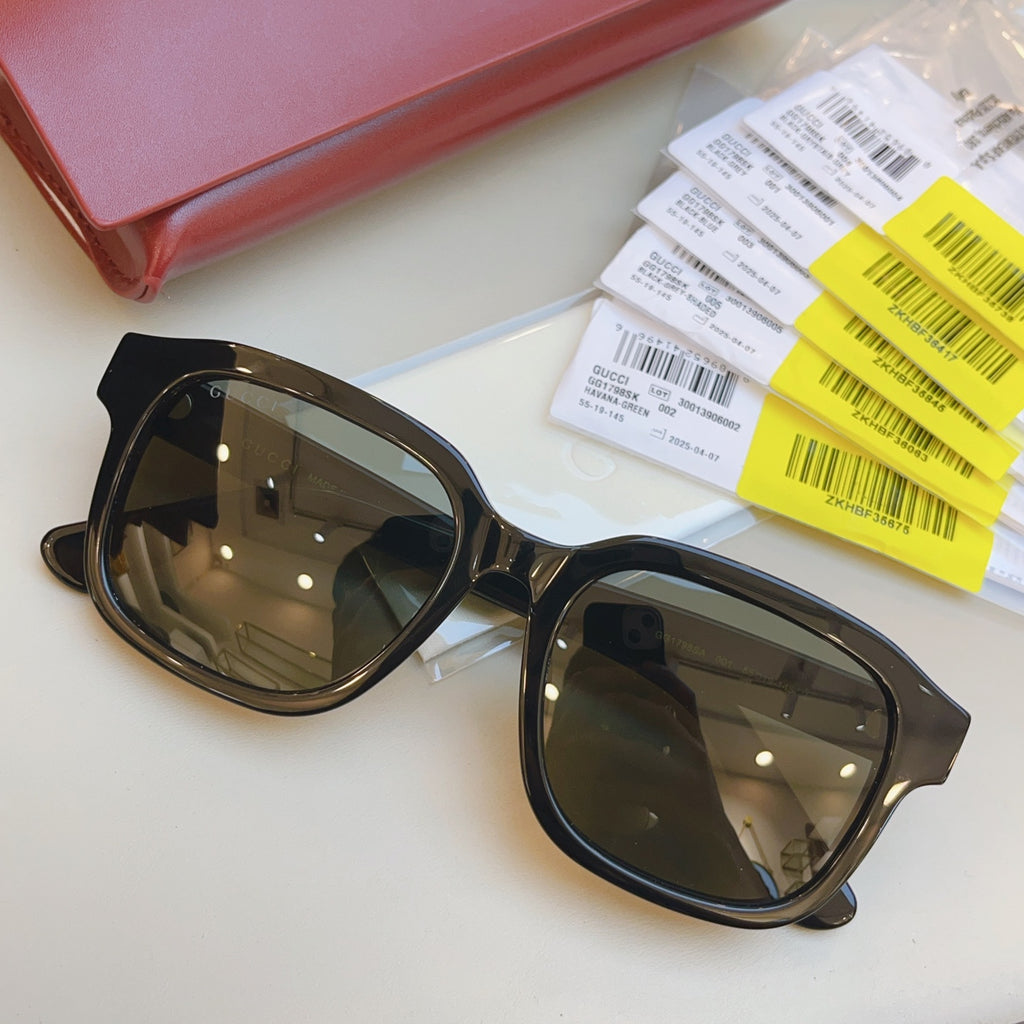 Gucci GG1798SA Fashion Black Lens Sunglasses for Men & Women - detail image 4