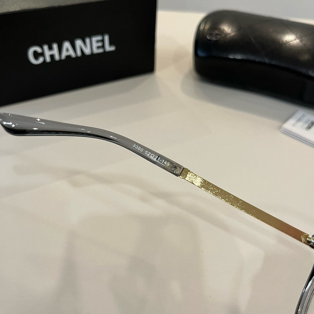 Chanel Oversized Silver Lens Sunglasses for Men & Women - 448960 - detail image 10