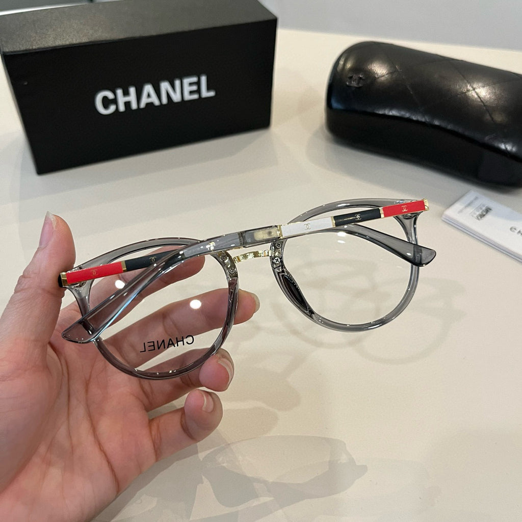 Chanel Oversized Silver Lens Sunglasses for Men & Women - 486569 - detail image 8
