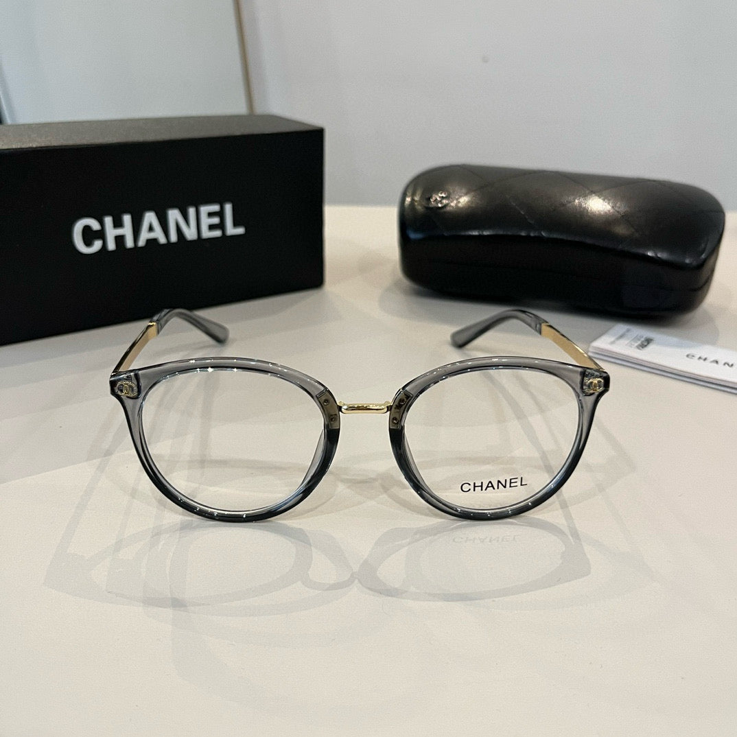 Chanel Oversized Silver Lens Sunglasses for Men & Women - 448960 - detail image 2