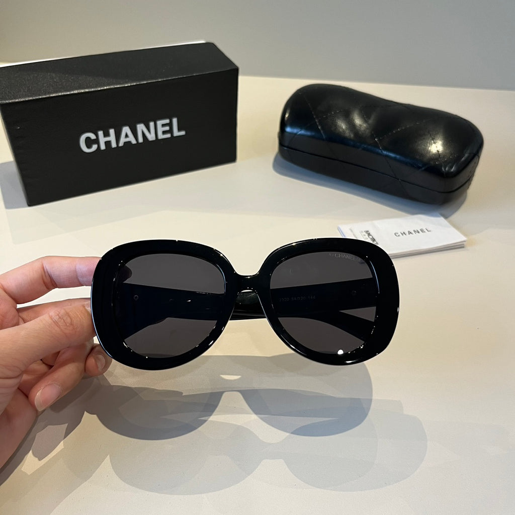 Chanel Fashion Black Lens Sunglasses for Men & Women - 449014 - detail image 4
