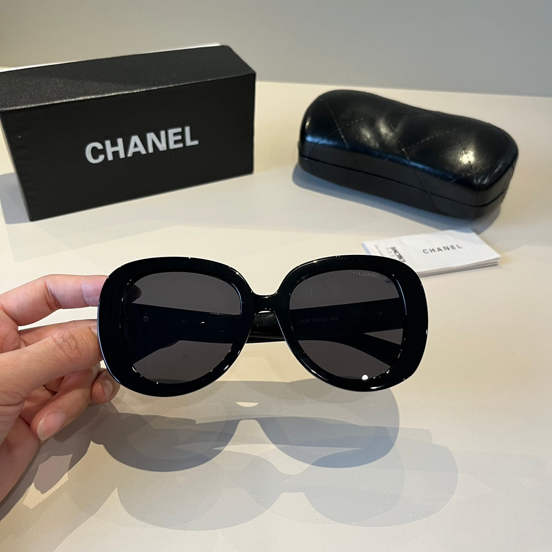 Chanel Fashion Black Lens Sunglasses for Men & Women - 449014 - detail image 4