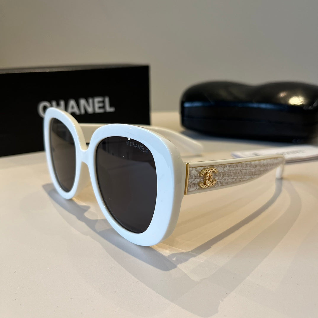 Chanel Fashion Silver Lens Sunglasses for Men & Women - 449015 - detail image 3