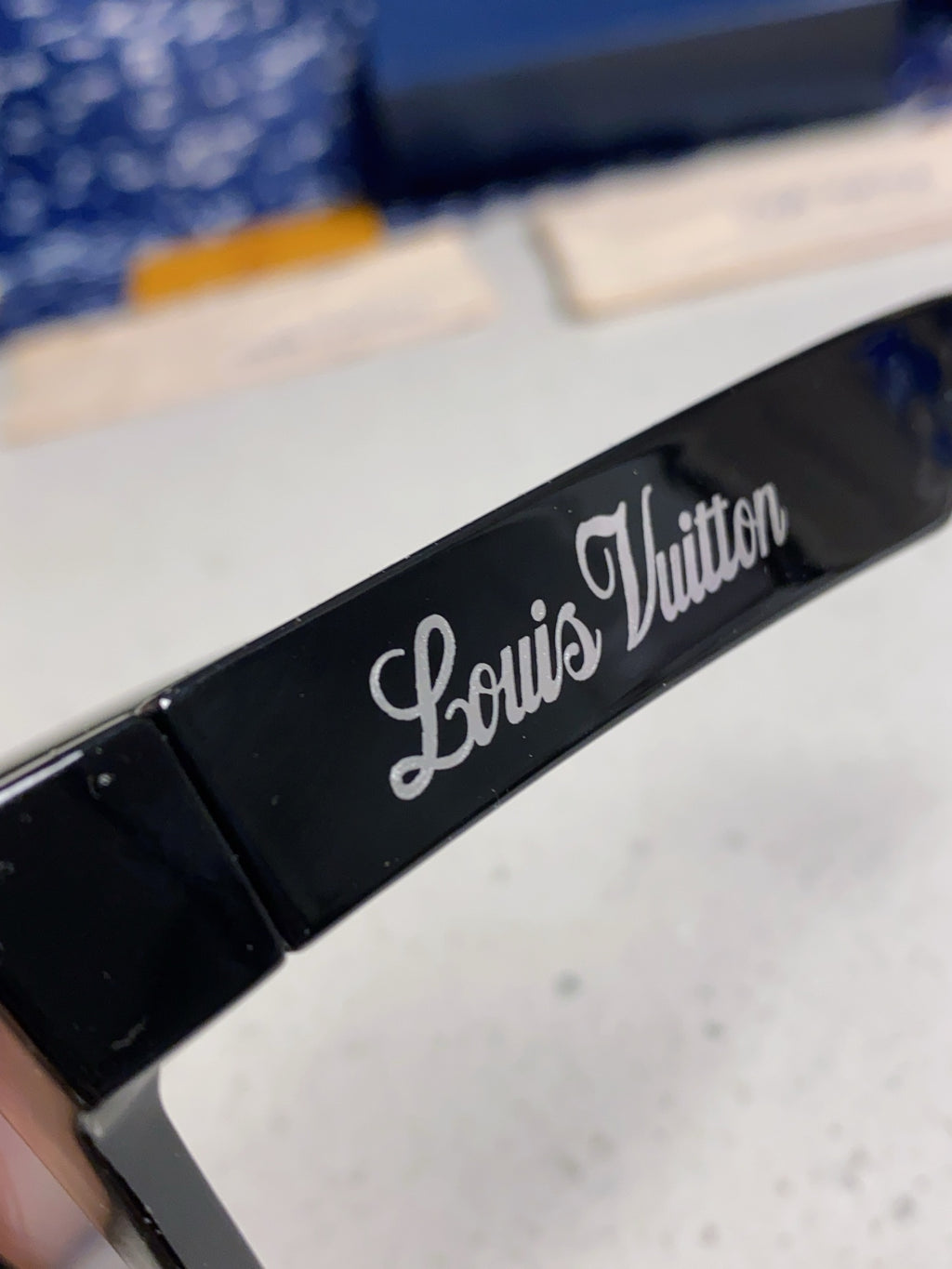 Louis Vuitton Square Gray Lens Sunglasses for Men & Women - 464668 - detail image 7
