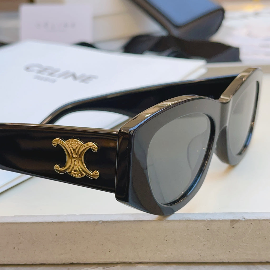Celine CL40308U Fashion Black Lens Sunglasses for Men & Women - 449252 - detail image 4