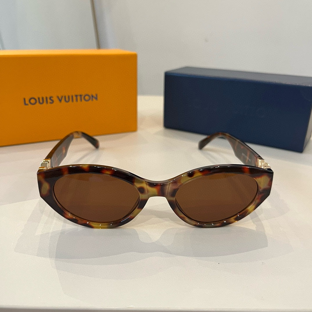 Louis Vuitton Slim Black Lens Sunglasses for Men & Women - detail image 2