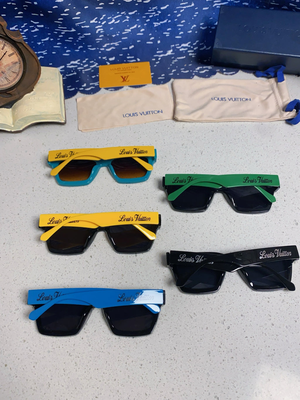 Louis Vuitton Square Blue Lens Sunglasses for Men & Women - 464667 - detail image 11