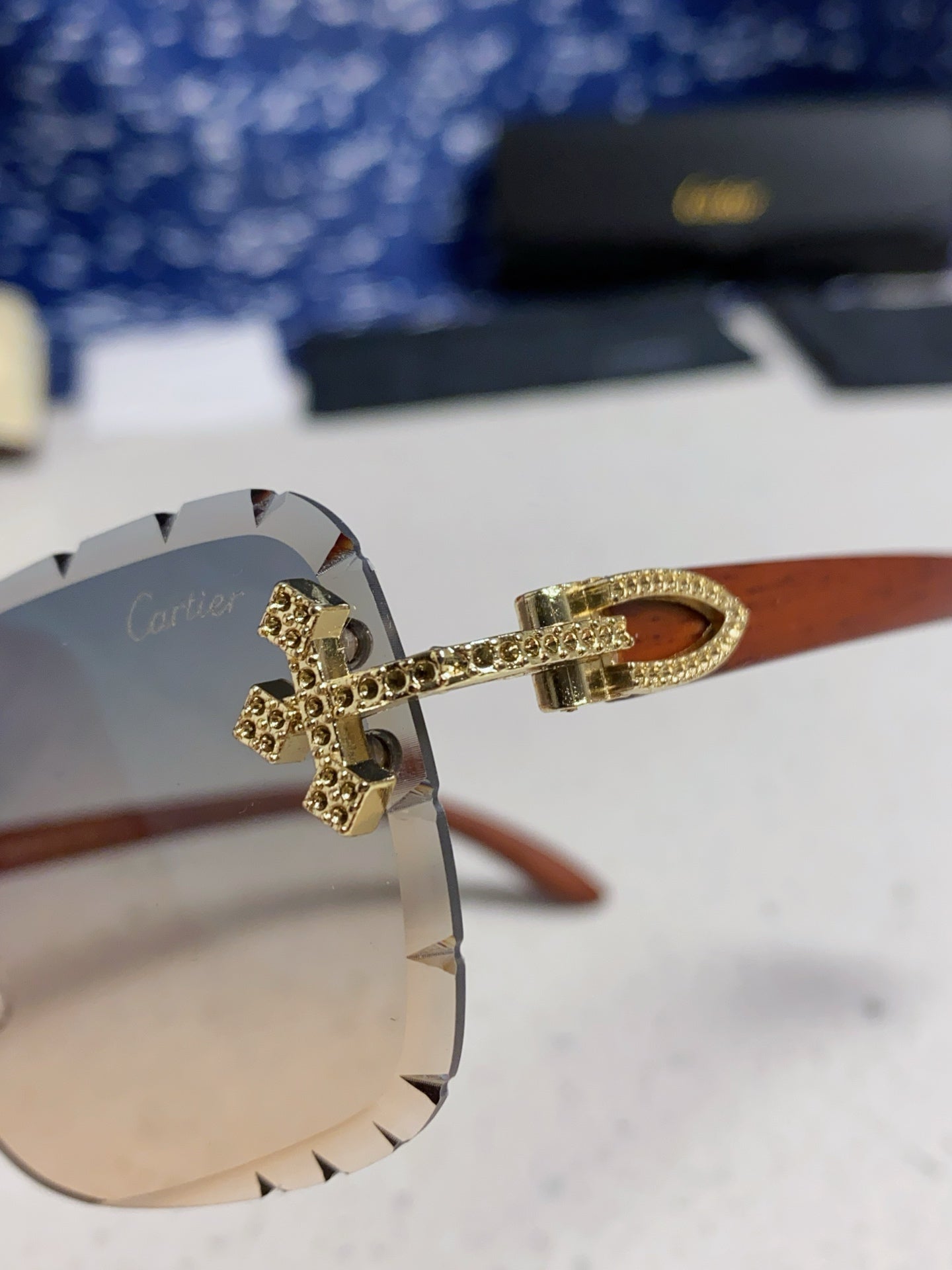 Cartier Lightweight Rimless Silver Lens Sunglasses for Men & Women - 415890 - detail image 8
