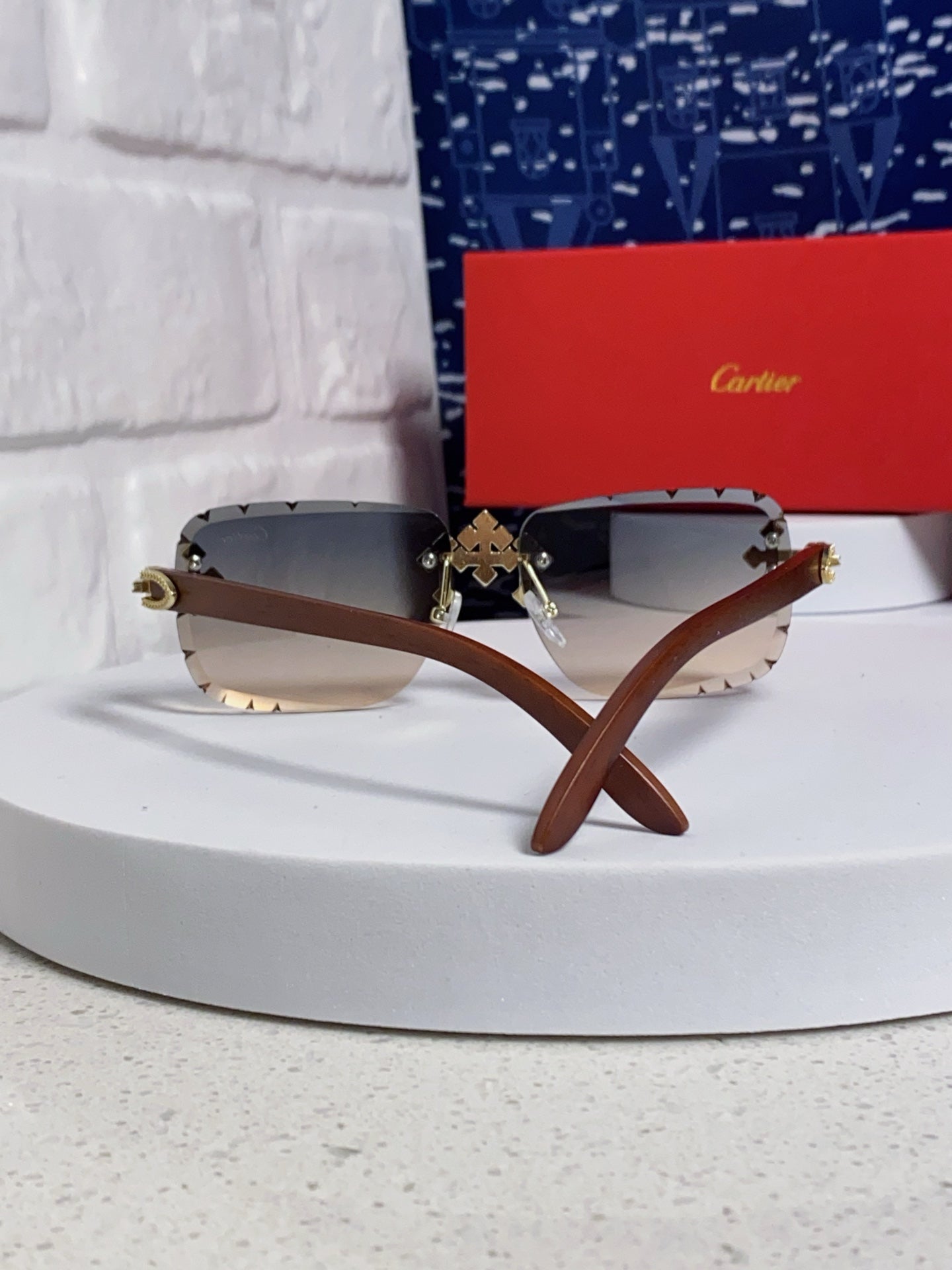 Cartier Lightweight Rimless Silver Lens Sunglasses for Men & Women - 493668 - detail image 3