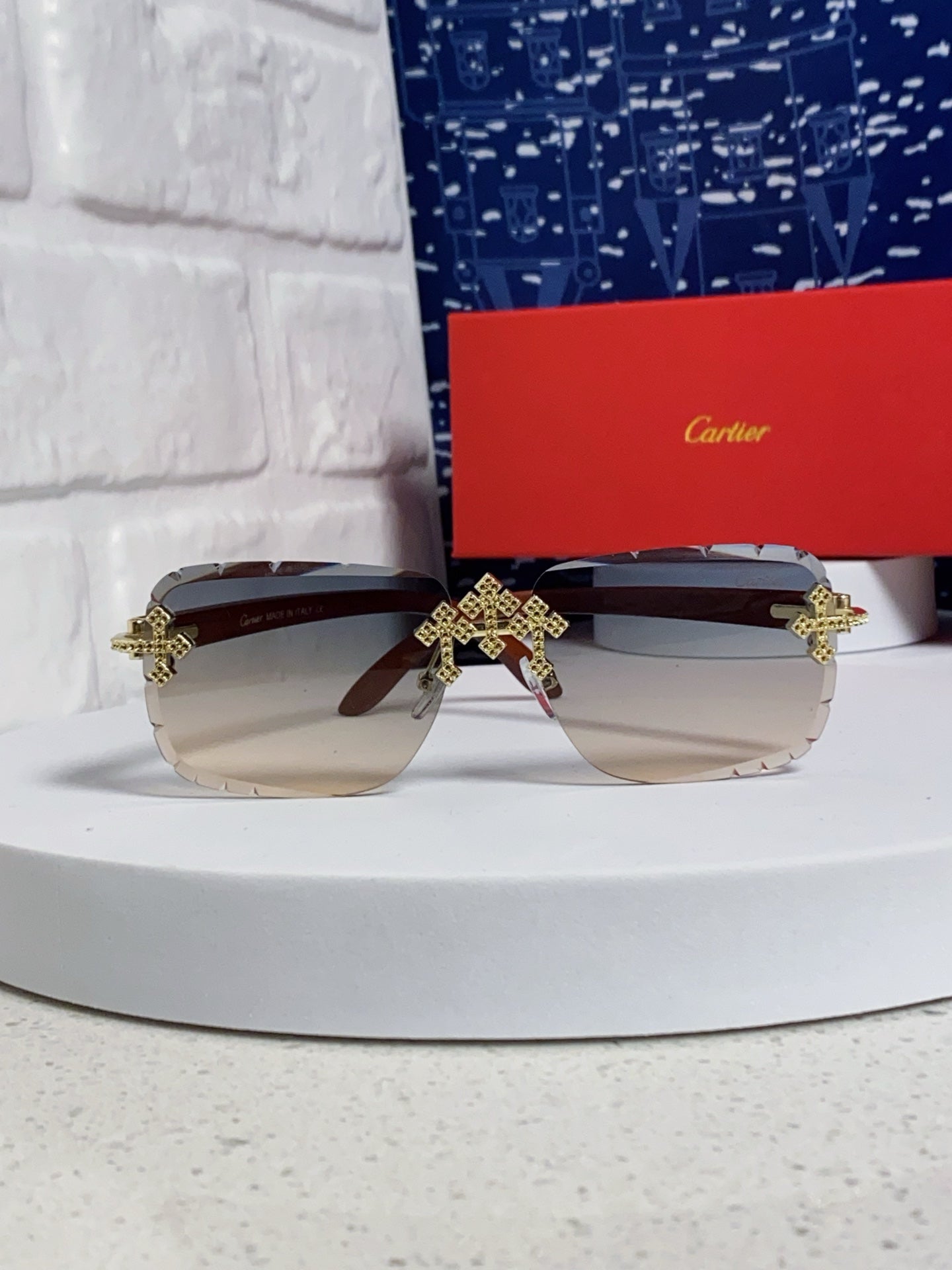 Cartier Lightweight Rimless Silver Lens Sunglasses for Men & Women - 415890 - detail image 2