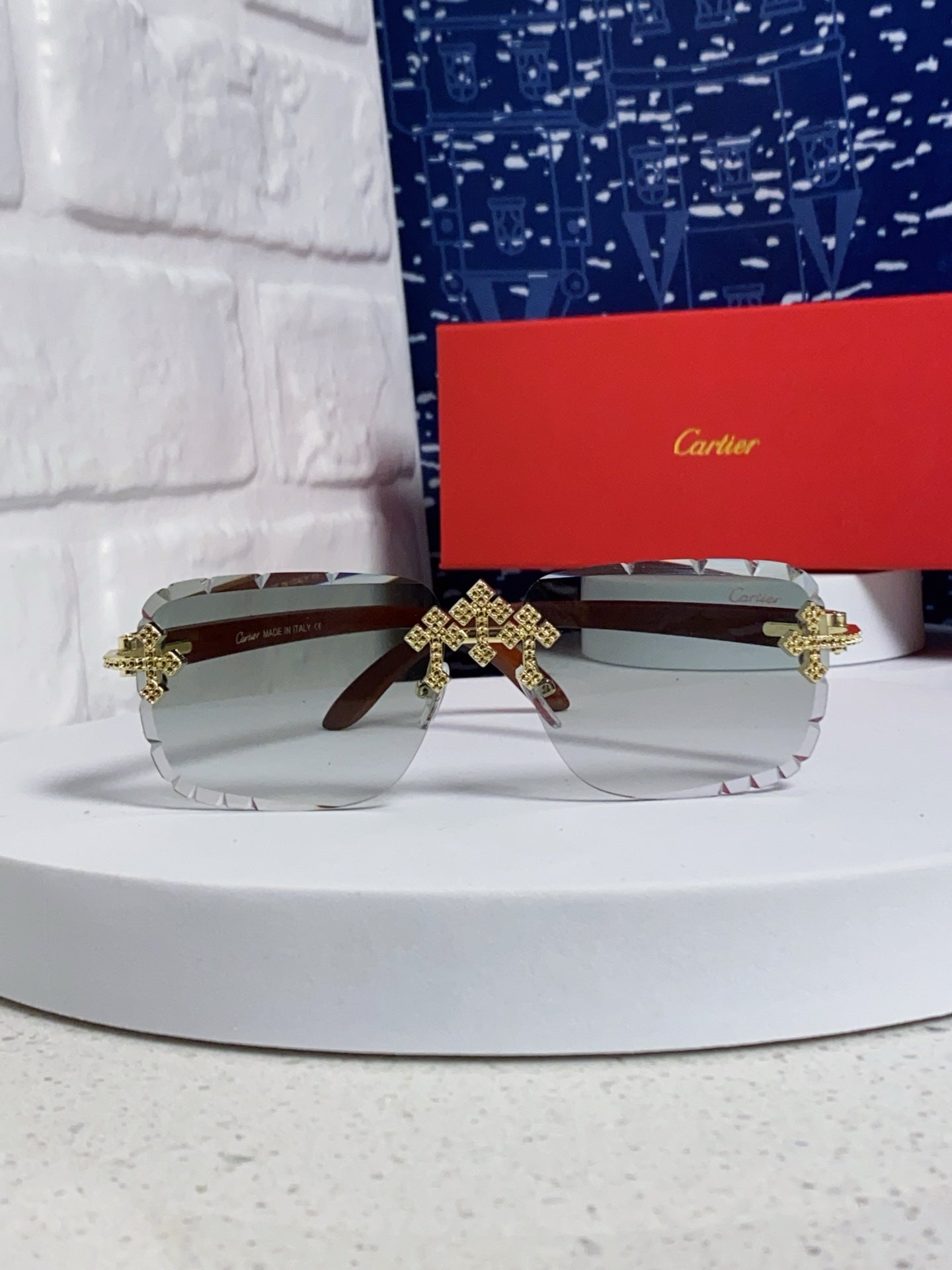 Cartier Lightweight Rimless Silver Lens Sunglasses for Men & Women - 493669 - detail image 2