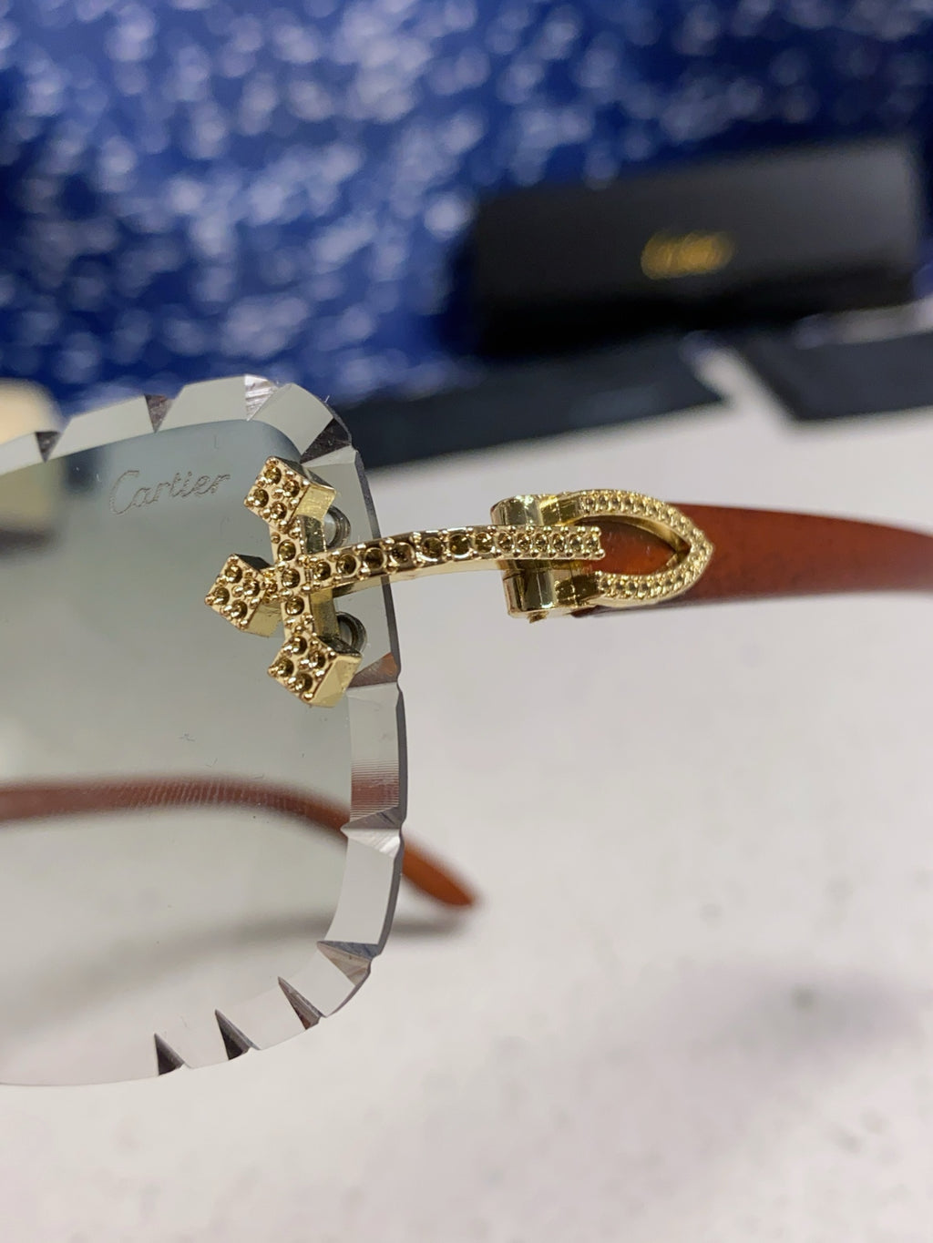 Cartier Lightweight Rimless Silver Lens Sunglasses for Men & Women - 493669 - detail image 8