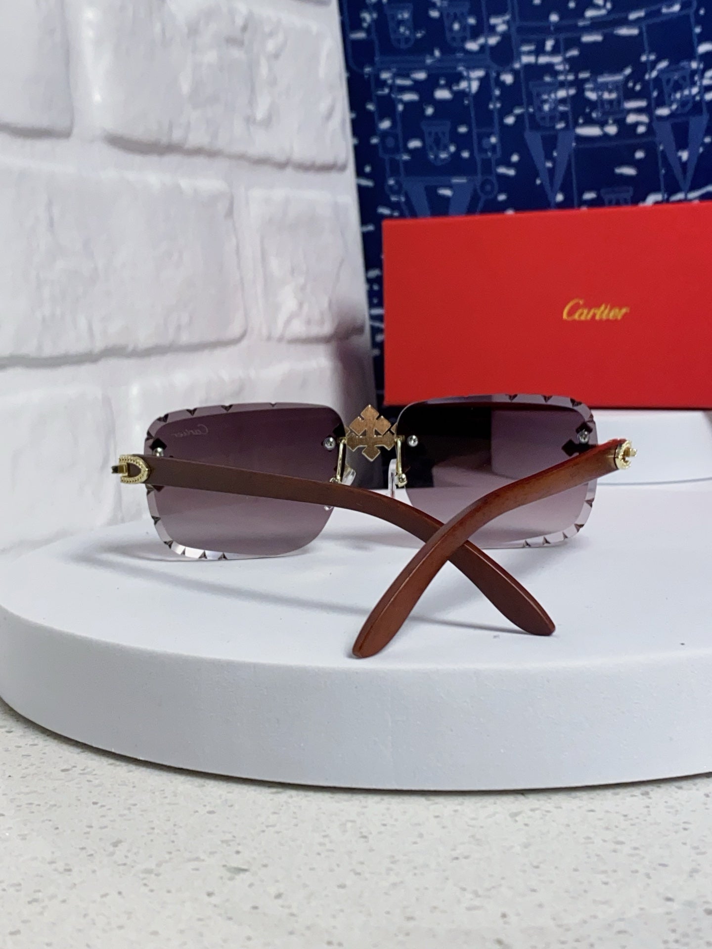 Cartier Lightweight Rimless Silver Lens Sunglasses for Men & Women - 493672 - detail image 3