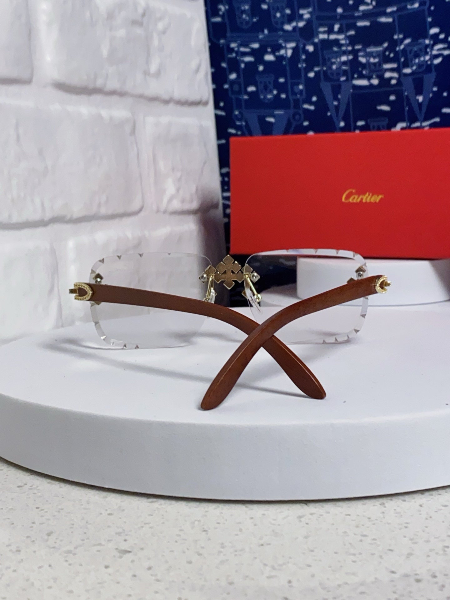 Cartier Lightweight Rimless Silver Lens Sunglasses for Men & Women - 493674 - detail image 3