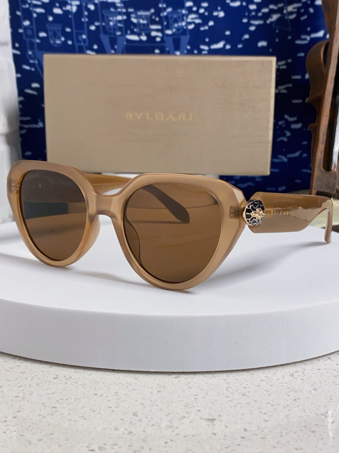 Bottega Veneta Metal Round Brown Lens Sunglasses for Men & Women - 487966