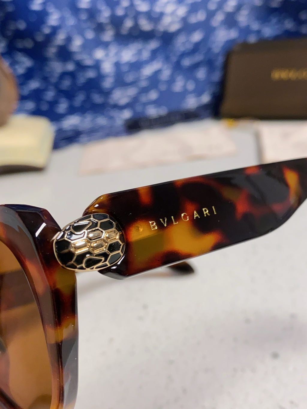 Bottega Veneta Metal Round Brown Lens Sunglasses for Men & Women - detail image 7
